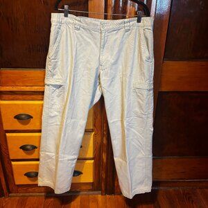 L.L. Bean Men's 38x30 Pathfinder Canvas Cargo Pants Item ID: 240793